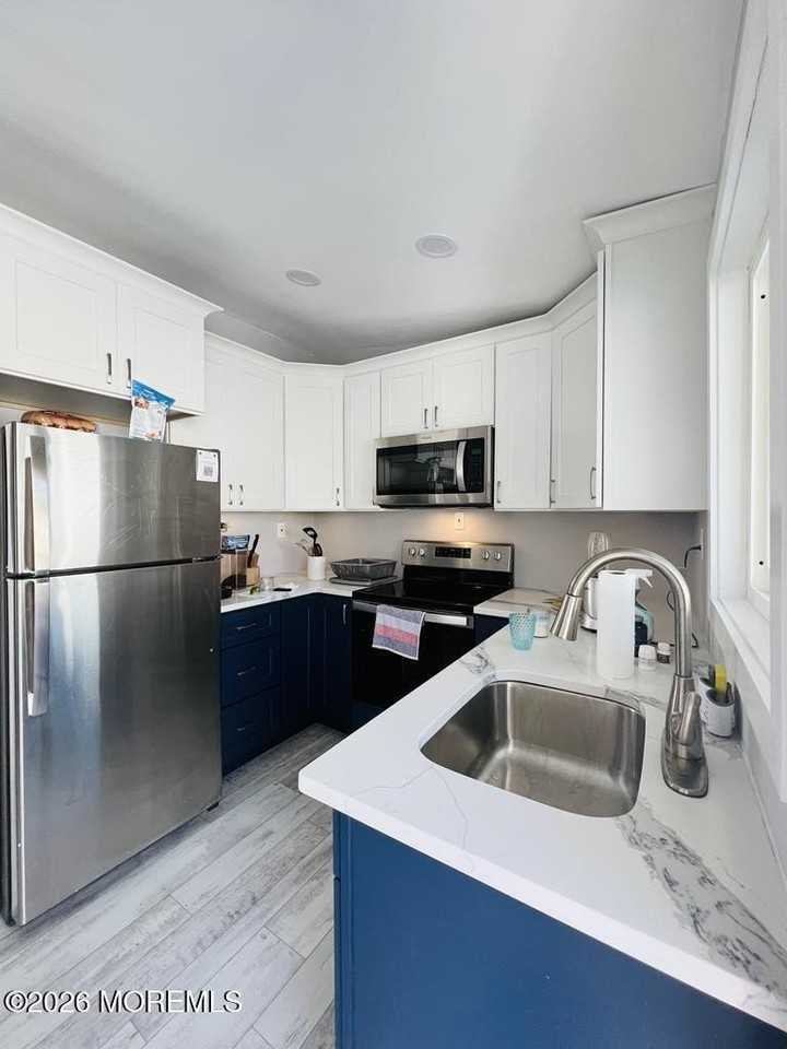 1704 Boulevard - Photo 4 of 21