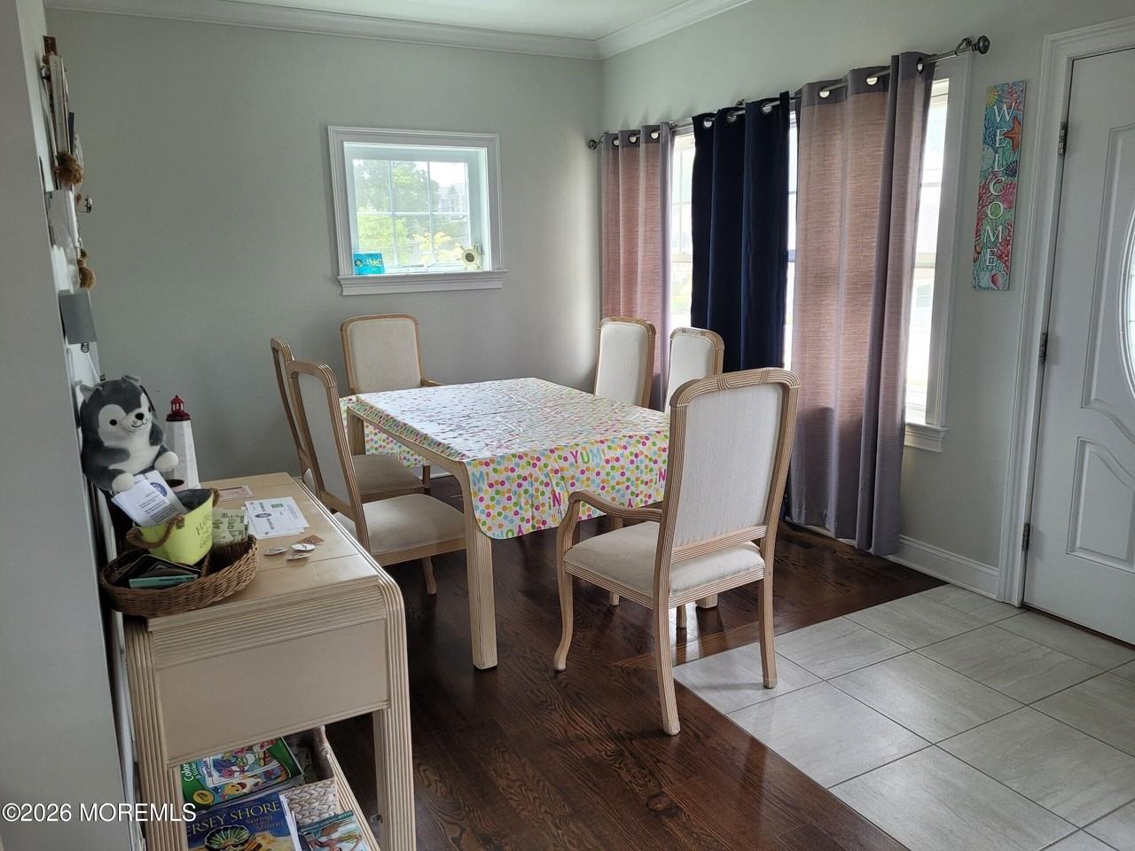 312 Saint Louis Ave - Photo 4 of 14