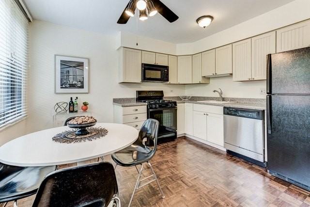 644 W Arlington Pl Apt 3a #3A - Photo 6 of 10