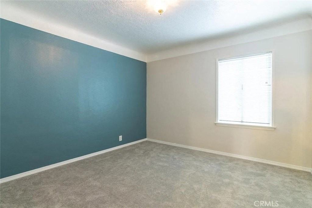 522 Linden Ave - Photo 7 of 8