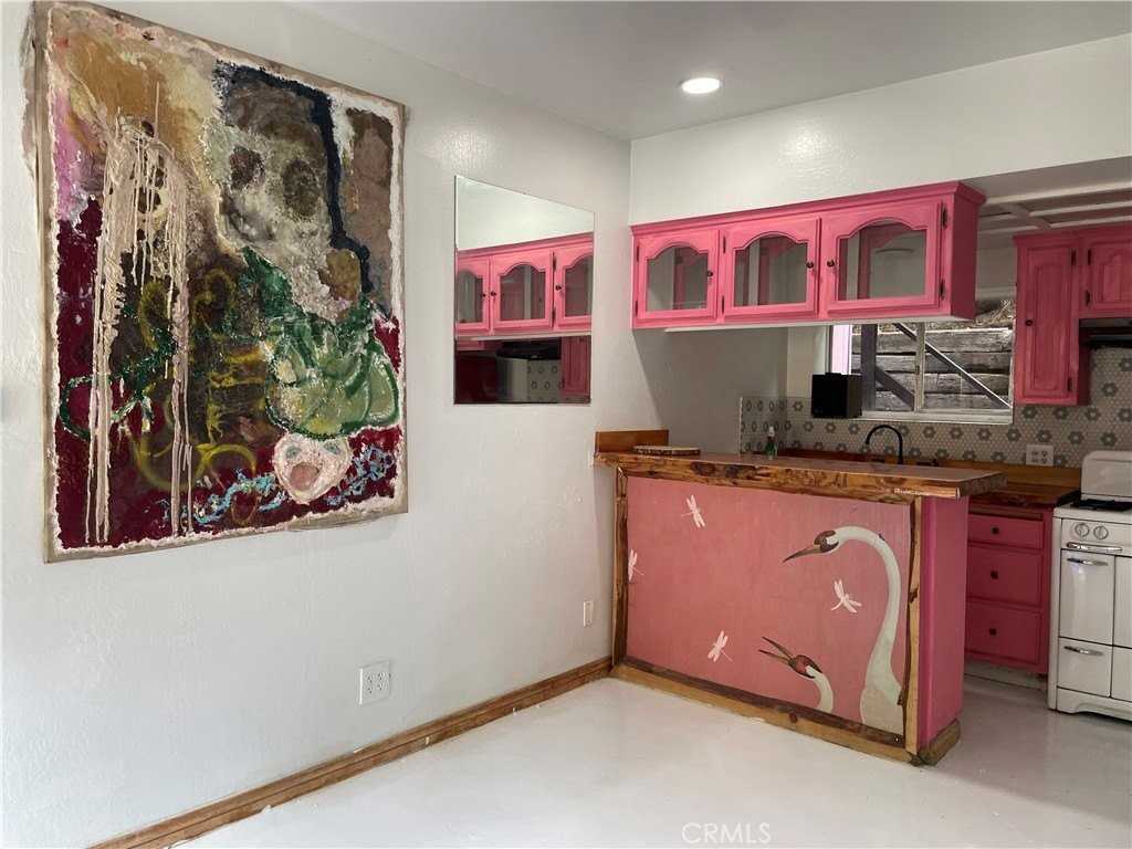 925 Fern Dr - Photo 7 of 32