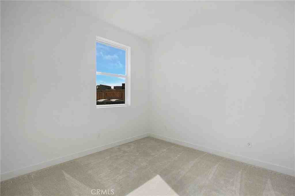 253 Carmona - Photo 7 of 14