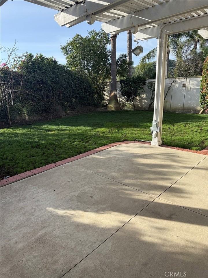 10 Red Rock Ln - Photo 4 of 15