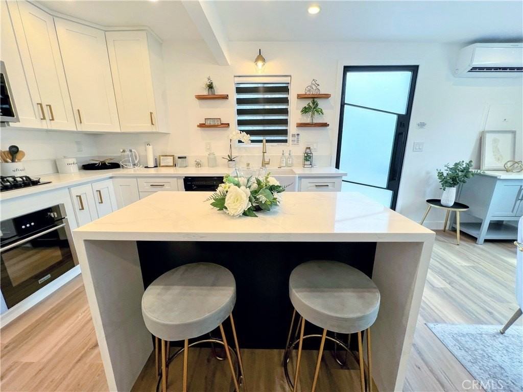 5311 Lockhurst Dr - Photo 6 of 16