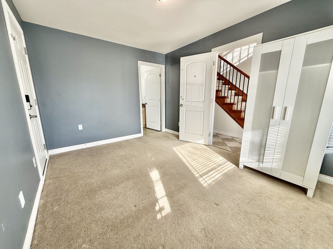 35215 Delair Rd Uppr - Photo 3 of 22