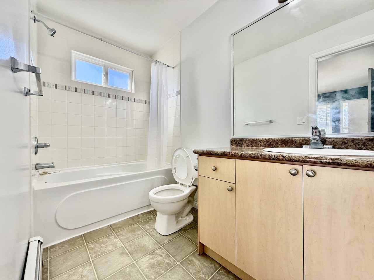 35215 Delair Rd Uppr - Photo 4 of 22