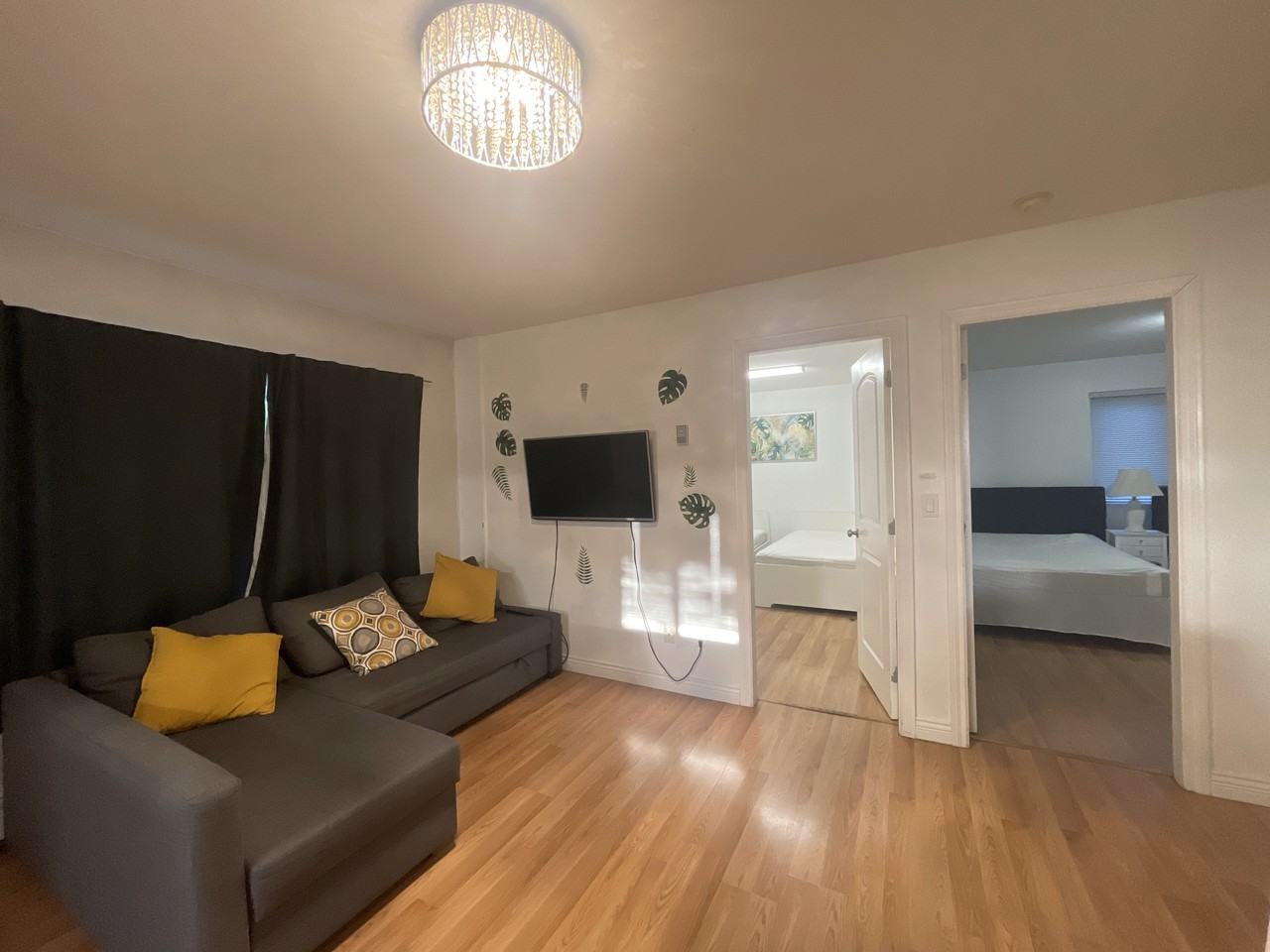 35215 Delair Rd - Photo 2 of 16