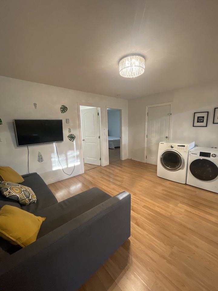 35215 Delair Rd - Photo 3 of 16