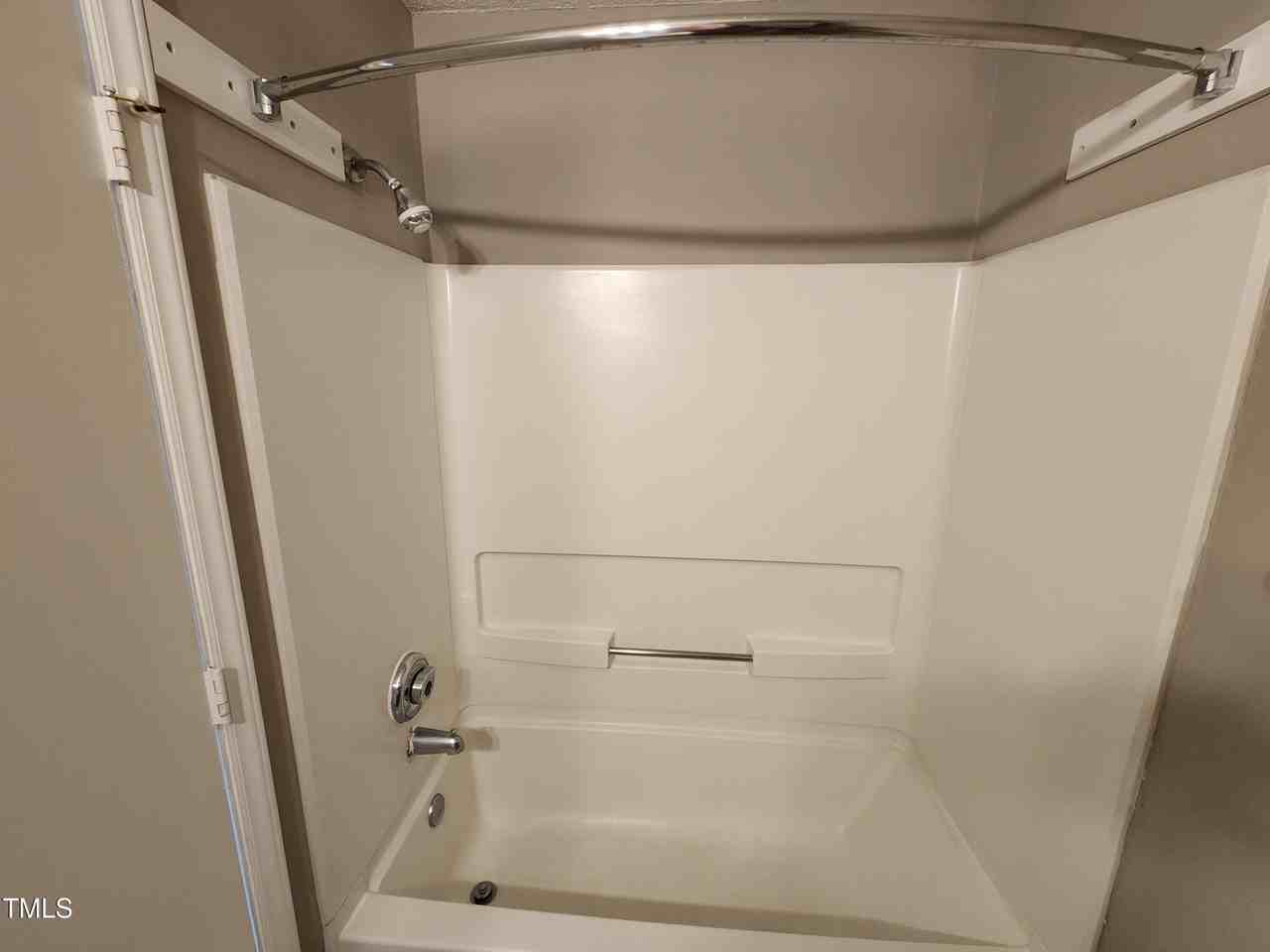 1110 Carlton Ave Apt 302 #302UNITC - Photo 3 of 4