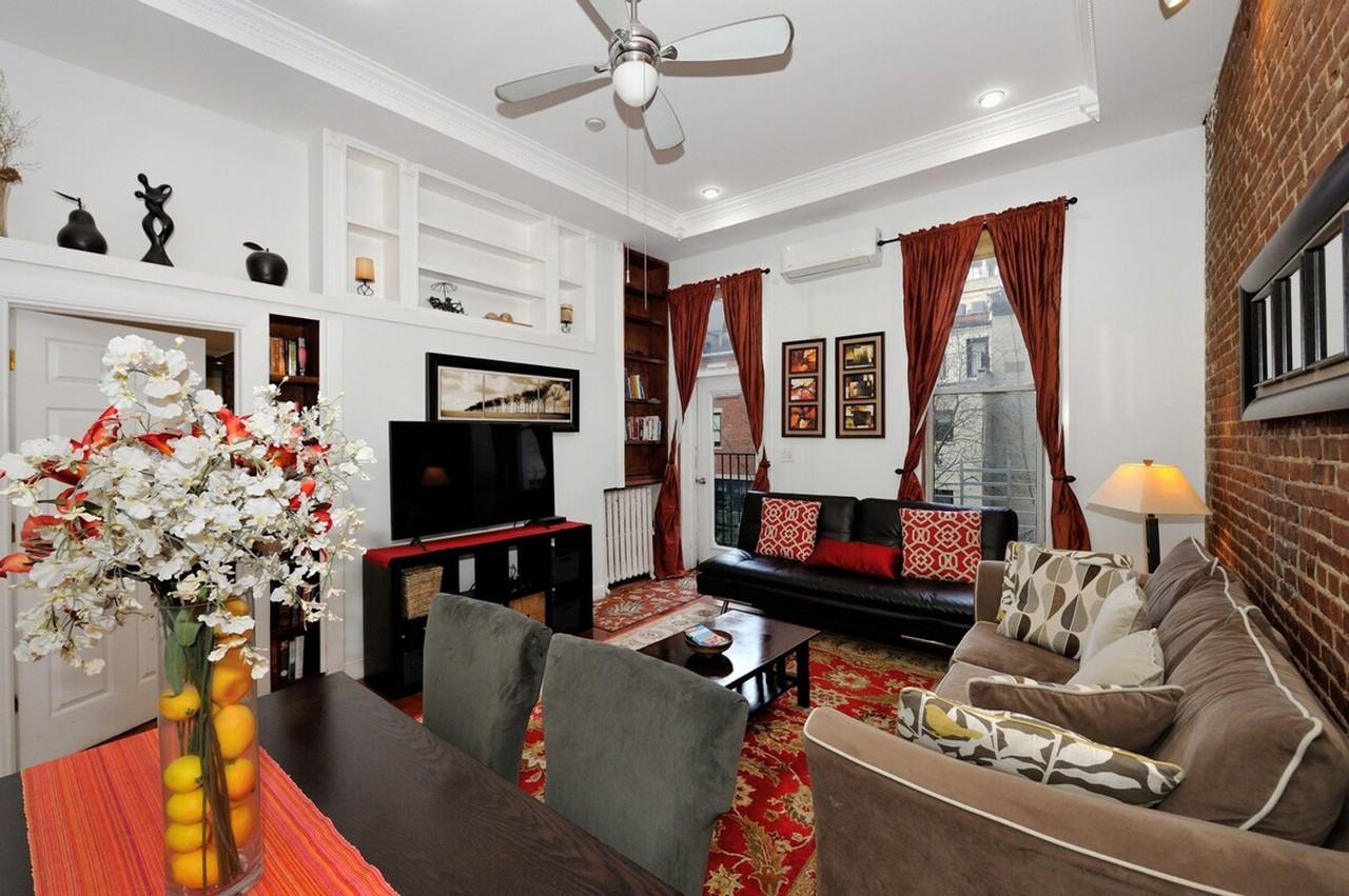 200 Central Park W #1323951P - Photo 4 of 16