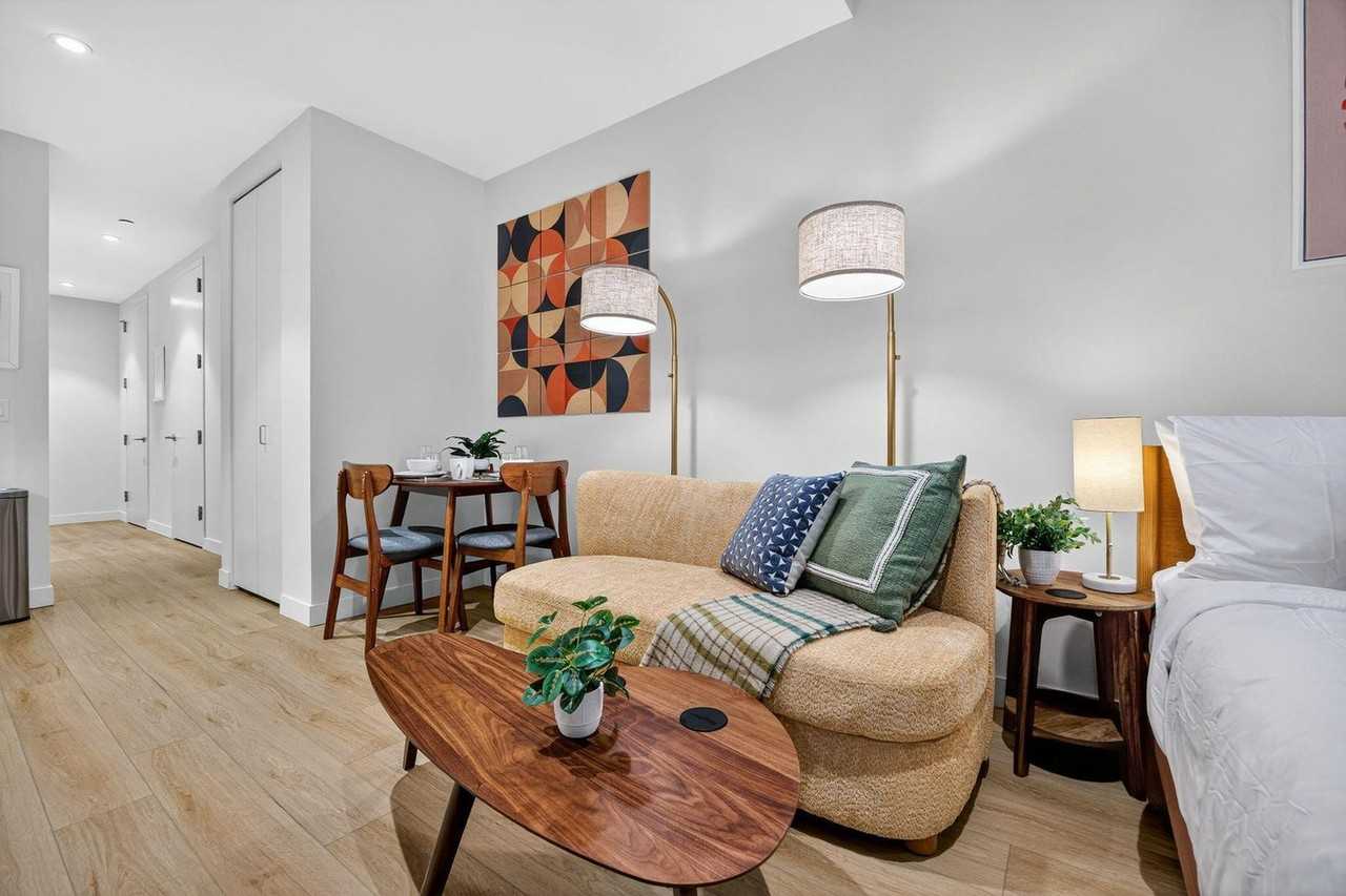 160 Water St #1328672P - Photo 2 of 22