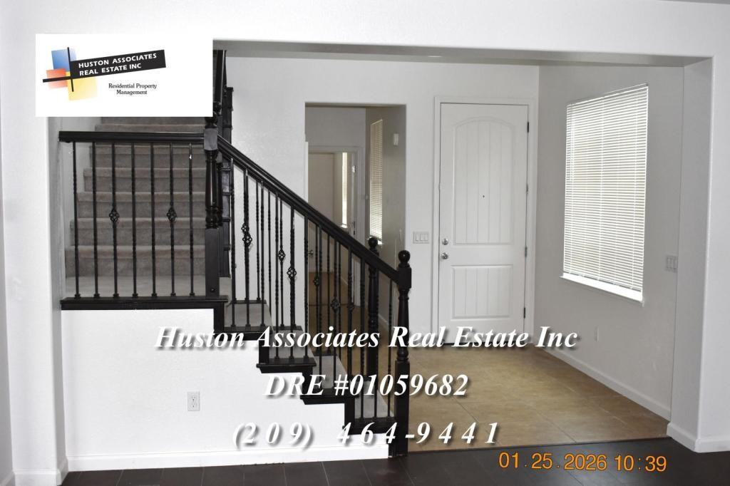 5953 Pebblestone Way - Photo 2 of 22