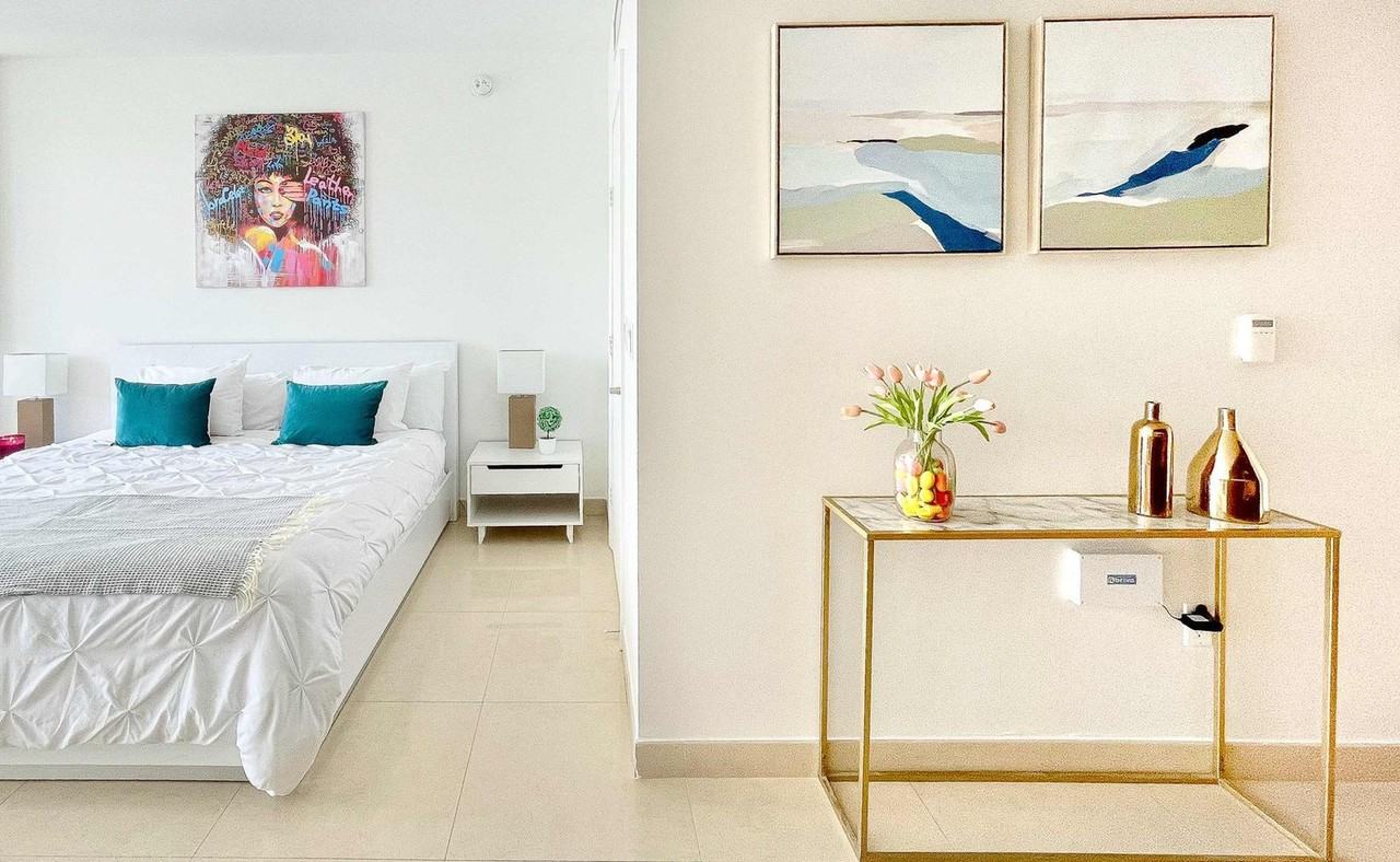 485 Brickell Avenue - Photo 3 of 41