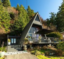 3711 Shorewood Ave - Photo 1 of 1