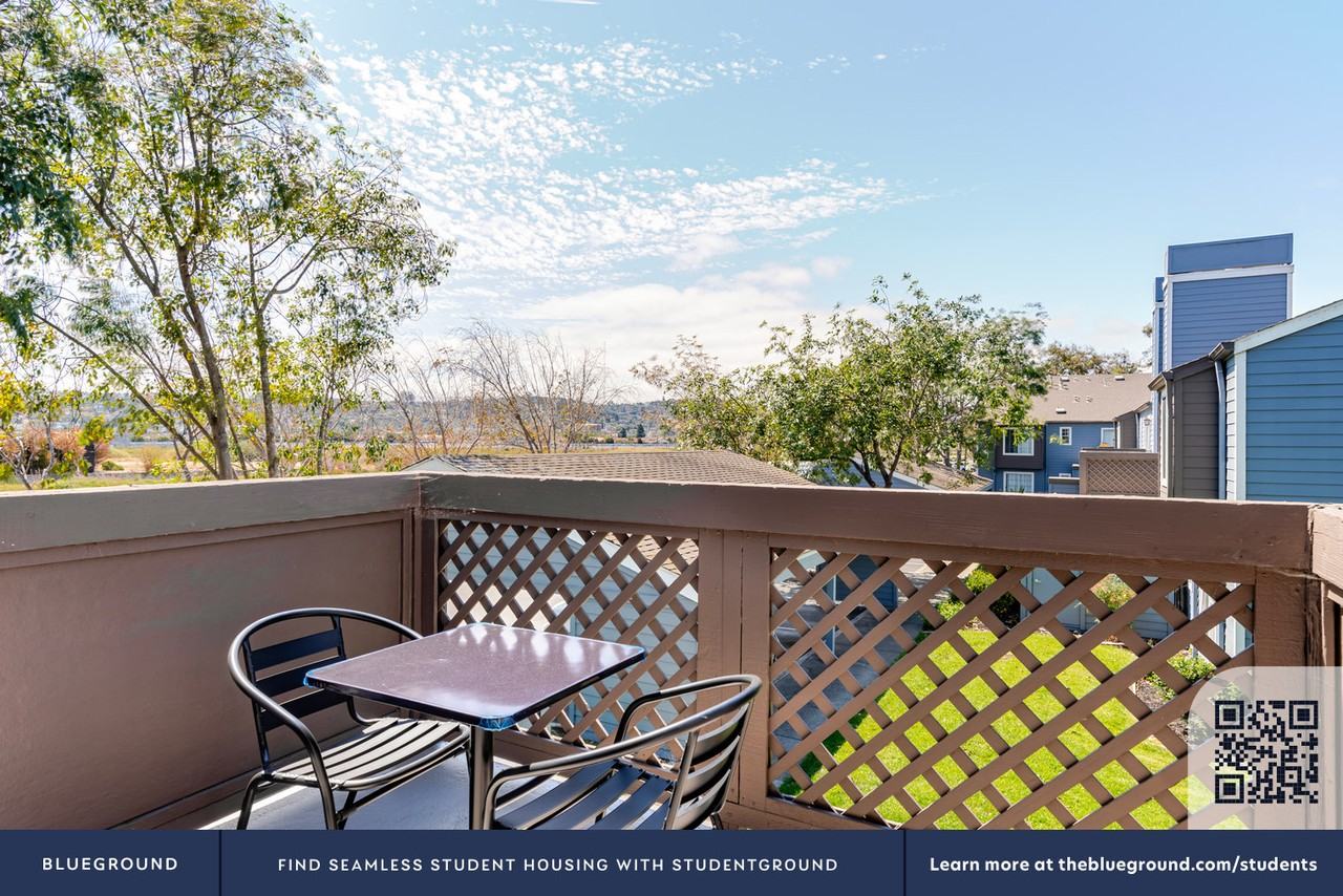 117 Rock Harbor Ln #1996 - Photo 7 of 44