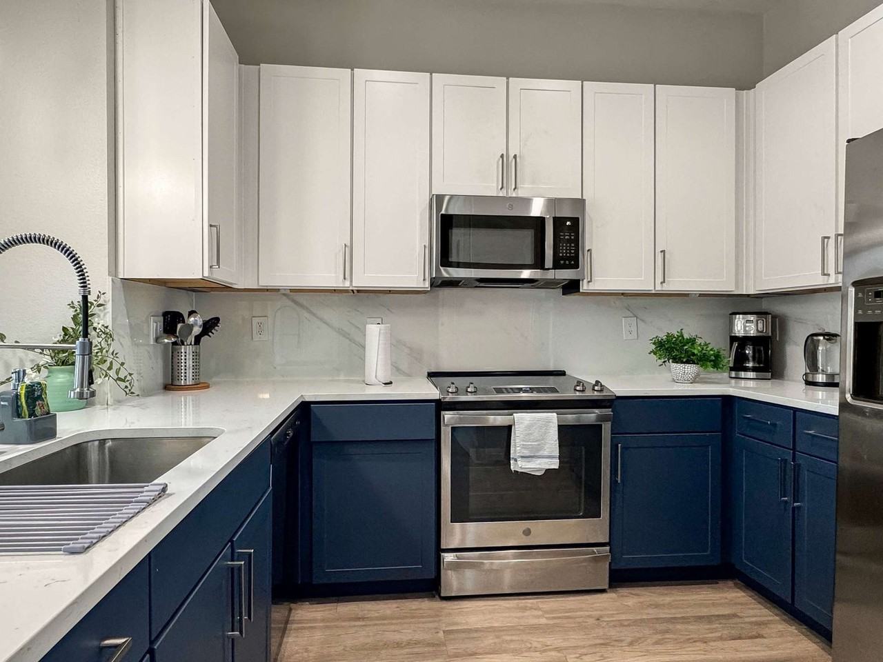 2916 Indiana Blvd #1285565P - Photo 6 of 23