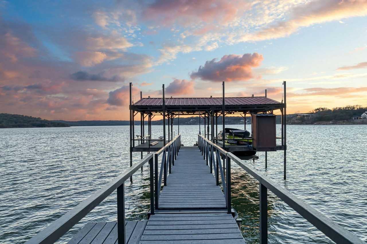 149 Betty Dr #1373668P - Photo 5 of 38