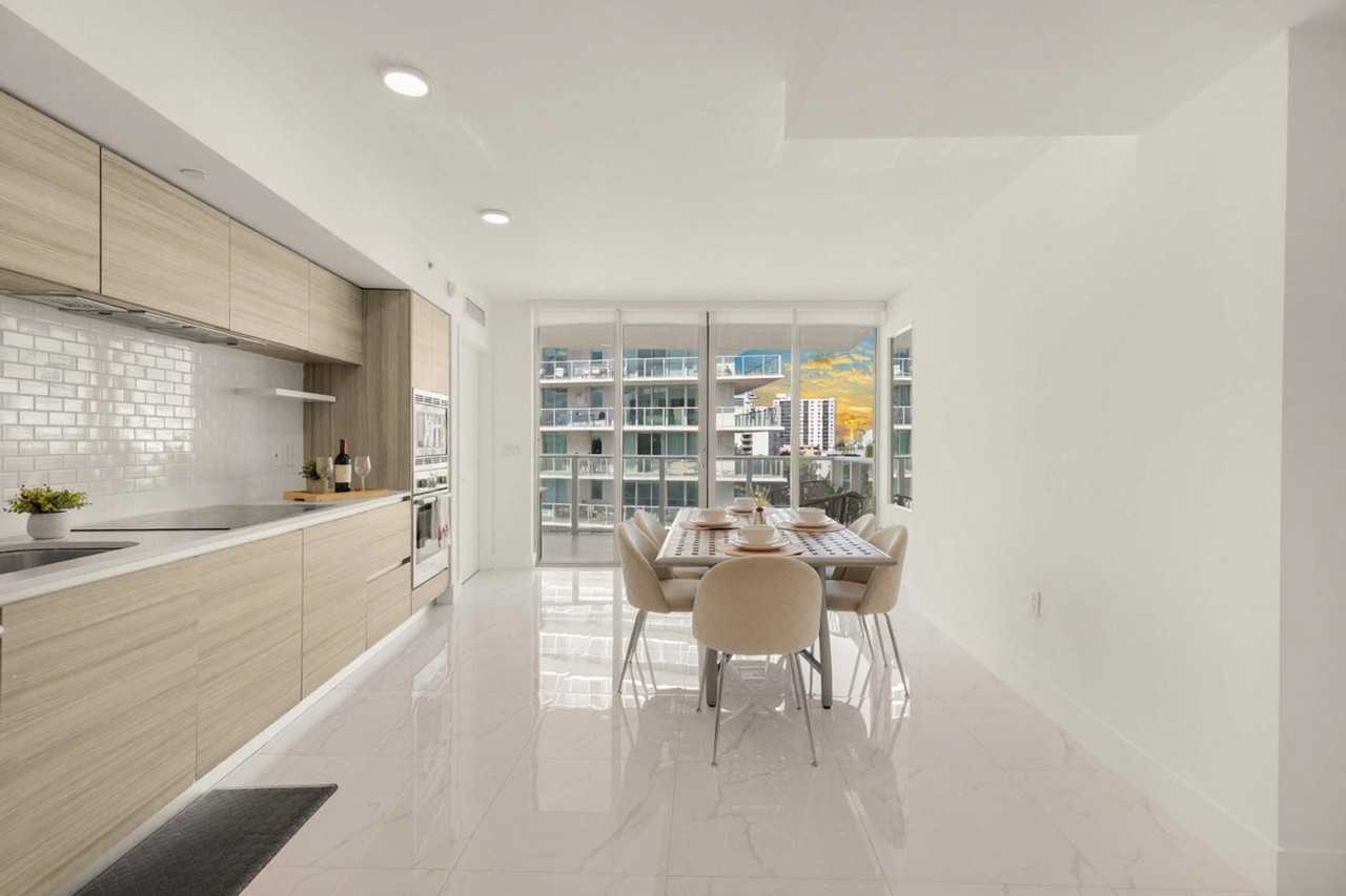 6620 Indian Creek Dr #1380771P - Photo 5 of 34