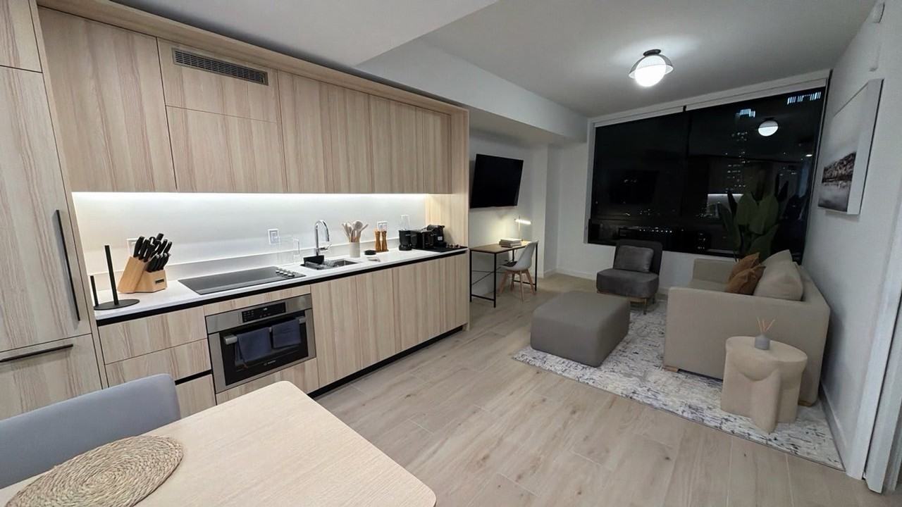 225 N Miami Ave #1380779P - Photo 2 of 24