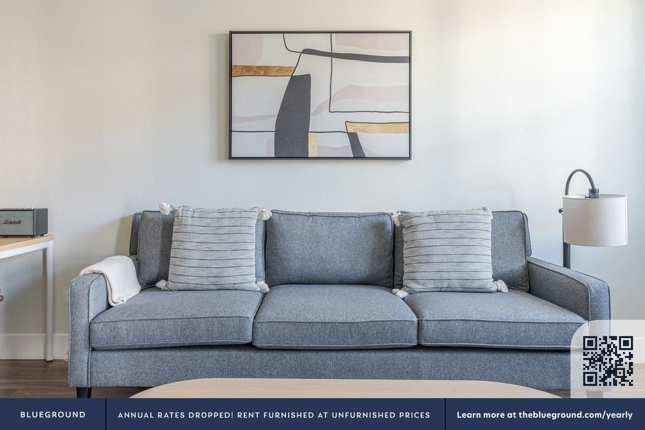 3888 Artist Walk Common - Photo 3 of 43