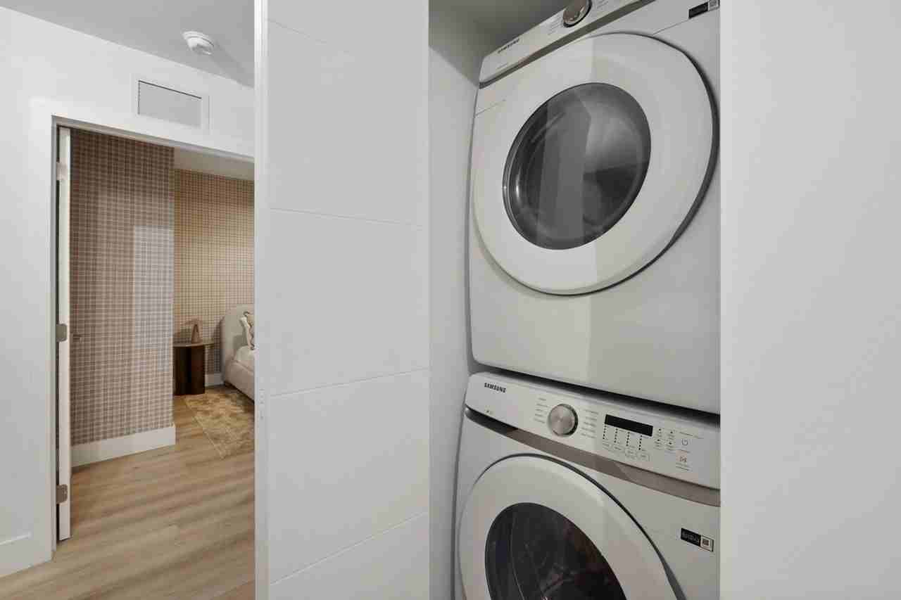 1542 Nw 2nd St #1388873P - Photo 3 of 18