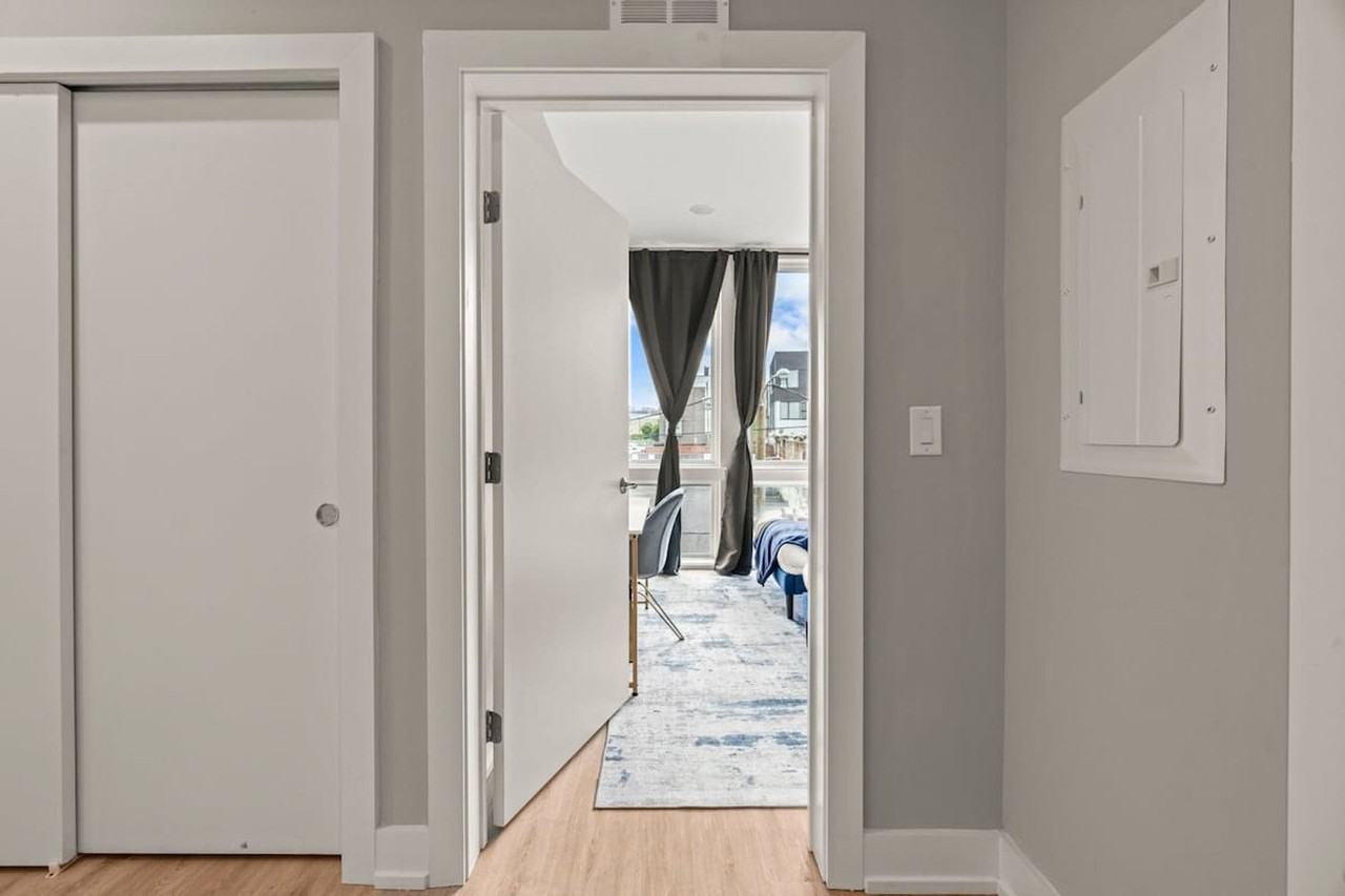 916 N Delaware Ave #1055886P - Photo 3 of 15