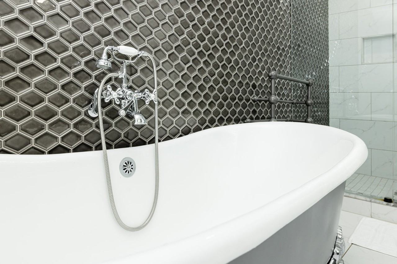 1421 Elm St #1056141P - Photo 4 of 50