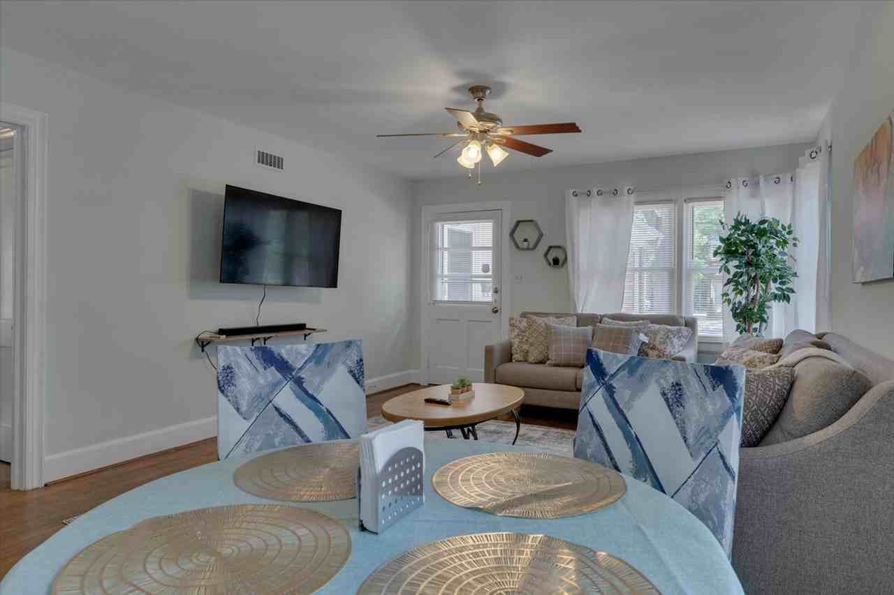 1001 Watts St #1391824P - Photo 5 of 24