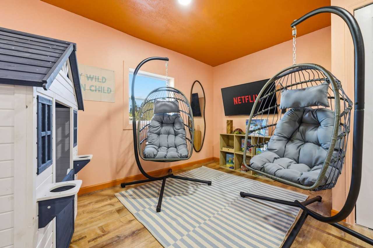 1132 Gershwin Dr #1395644P - Photo 7 of 50