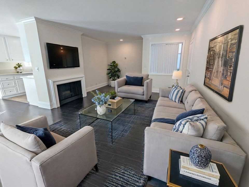 1335 S Carmelina Ave - Photo 5 of 29