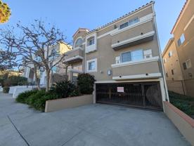 922 N Croft Ave - Photo 1 of 1