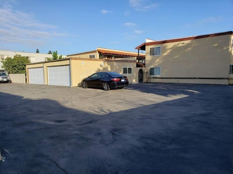 291 Avocado St. - Photo 7 of 50