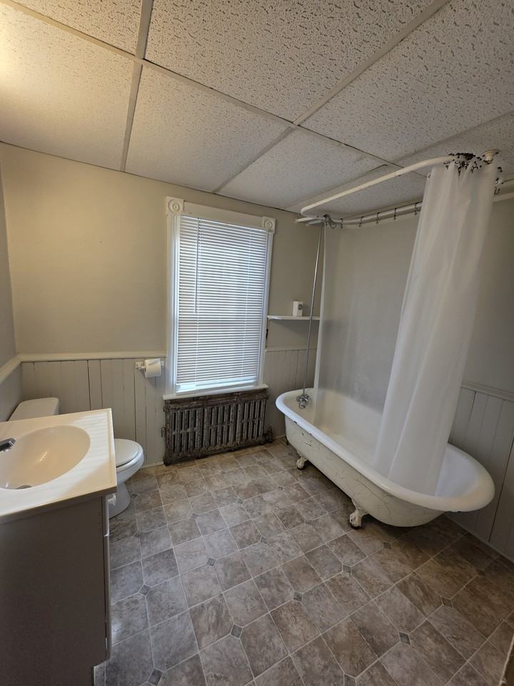 225 Pleasant Street #2 - Photo 5 of 10