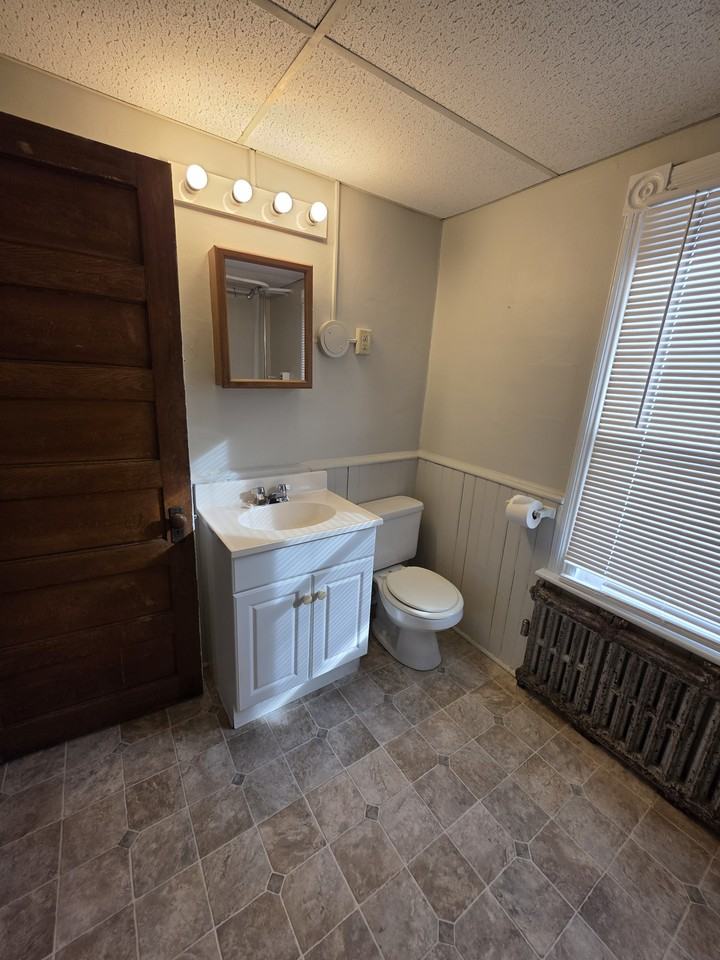 225 Pleasant Street #2 - Photo 6 of 10