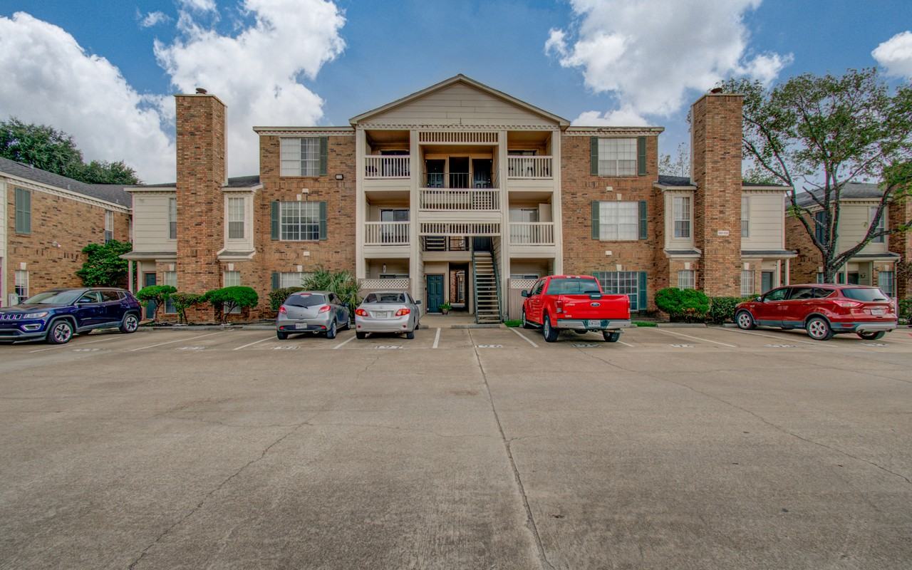 2626 Holly Hall Street #1006 - Photo 3 of 21