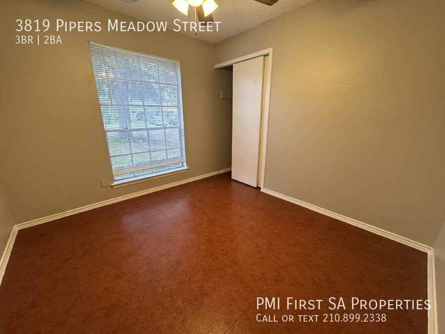3819 Pipers Meadow St - Photo 5 of 11