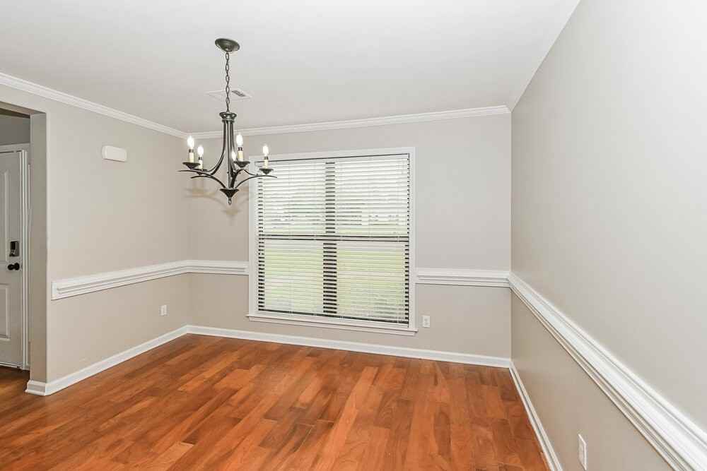 6755 Clarmore Dr - Photo 6 of 17