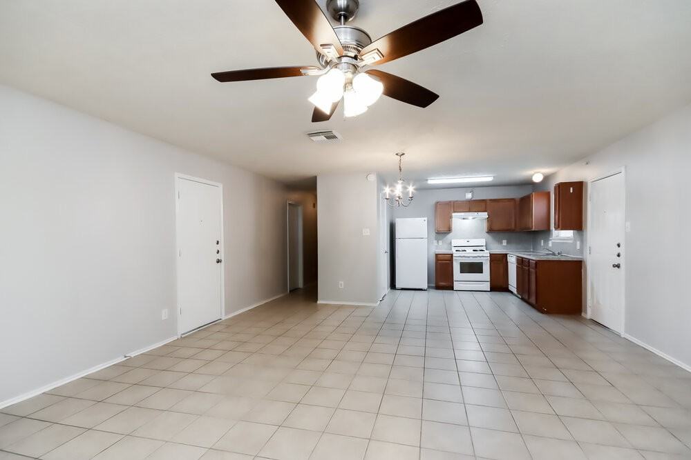 17406 Wigeon Way Dr - Photo 4 of 16