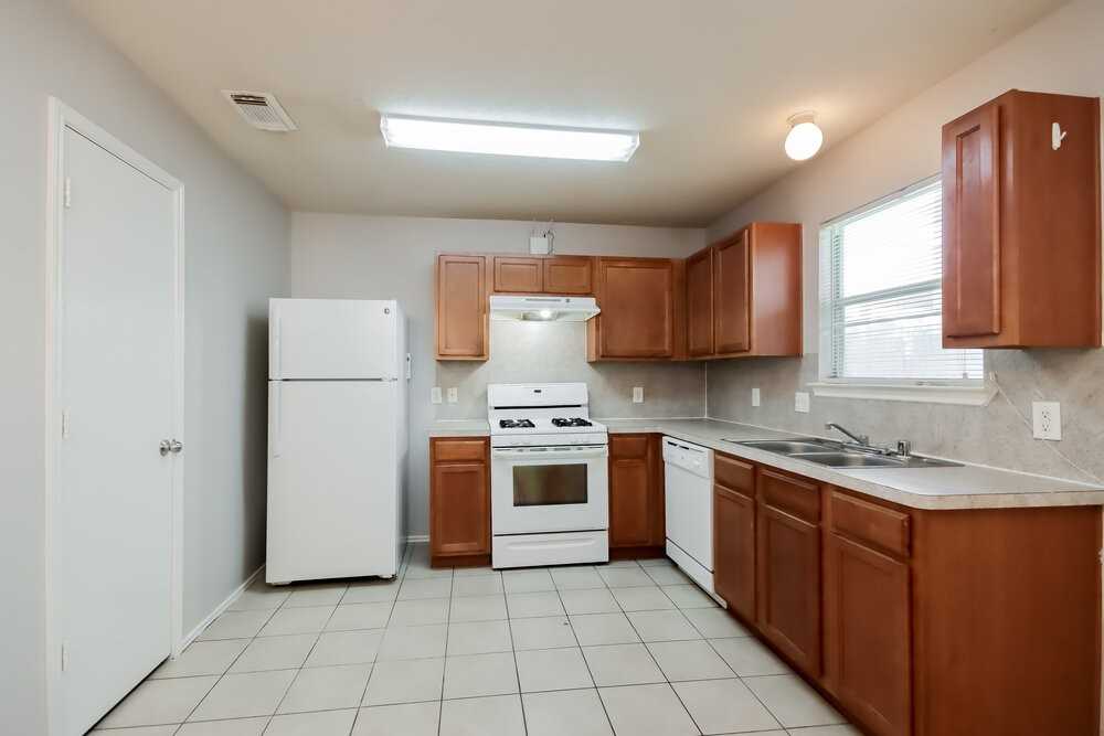 17406 Wigeon Way Dr - Photo 5 of 16