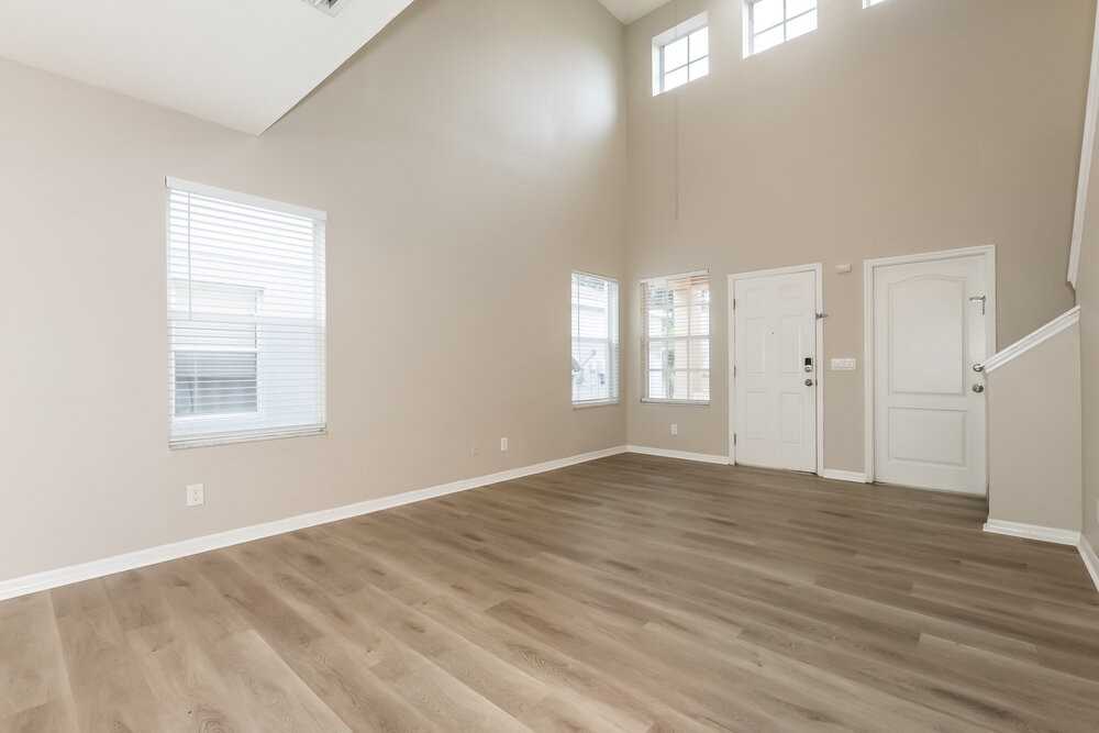 914 Lake Shore Ranch Dr - Photo 4 of 17