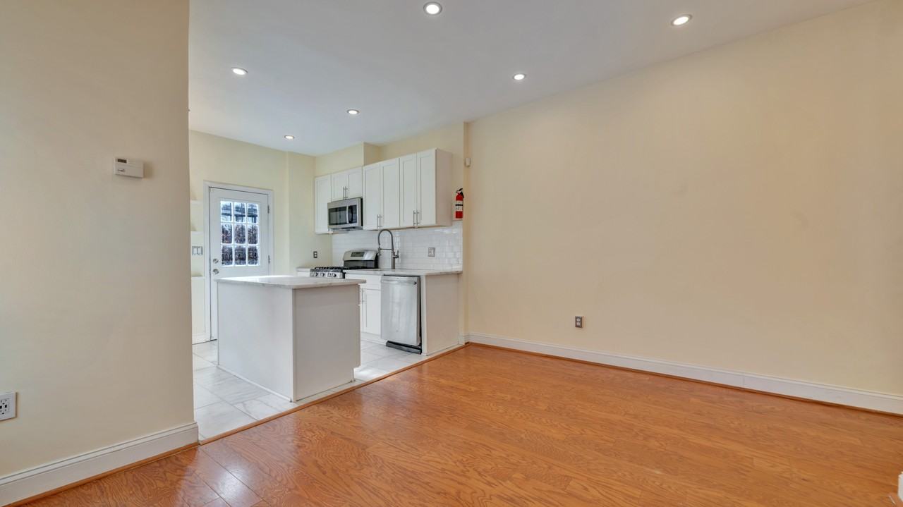 1414 Florida Ave Nw Lowr - Photo 5 of 20