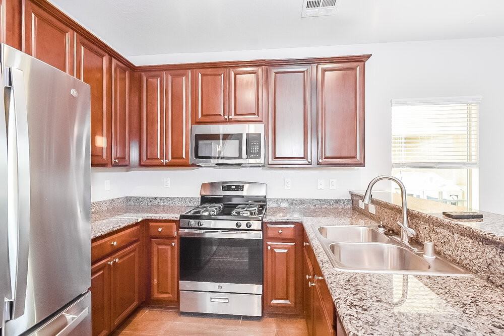 7600 Brocade Ct - Photo 7 of 17