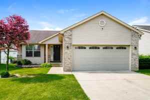 featured image of 1129 Viewpointe Dr