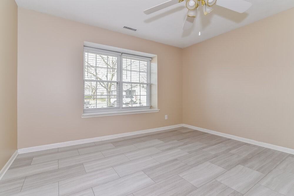 121 Tracy Ridge Blvd - Photo 7 of 16