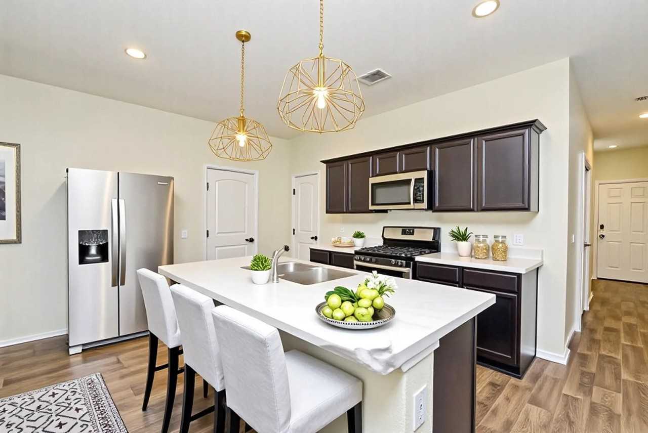 21170 Alder Oaks Dr #21170 - Photo 6 of 48