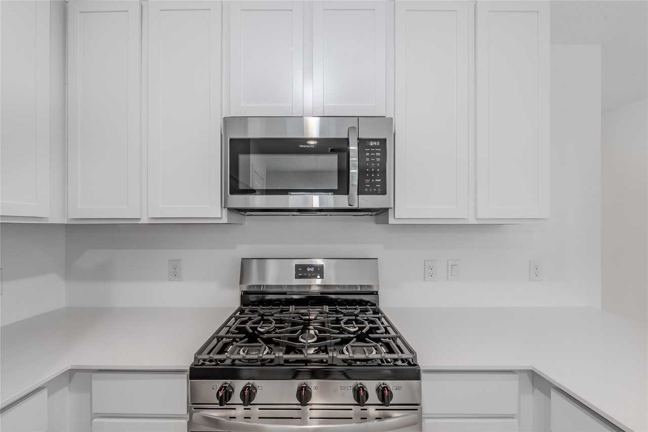 21358 Offida Ln #21358 - Photo 6 of 26