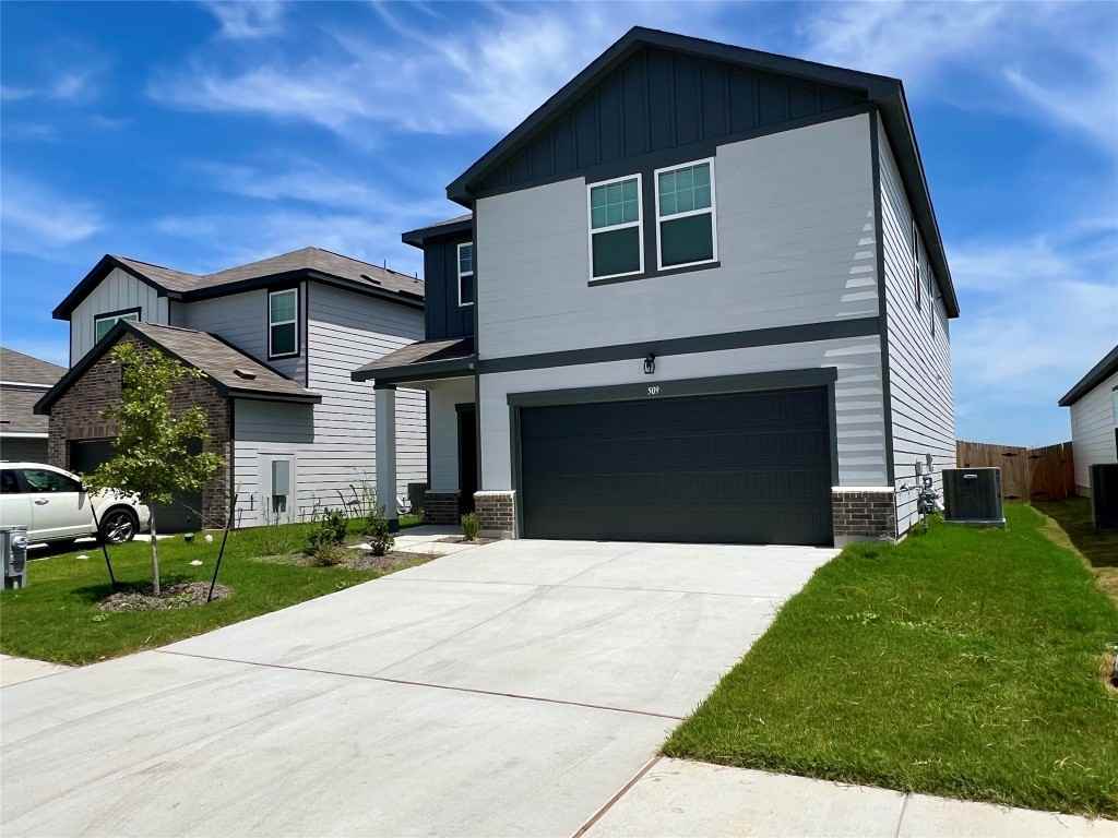 509 Lagoon Dr #509 - Photo 2 of 34