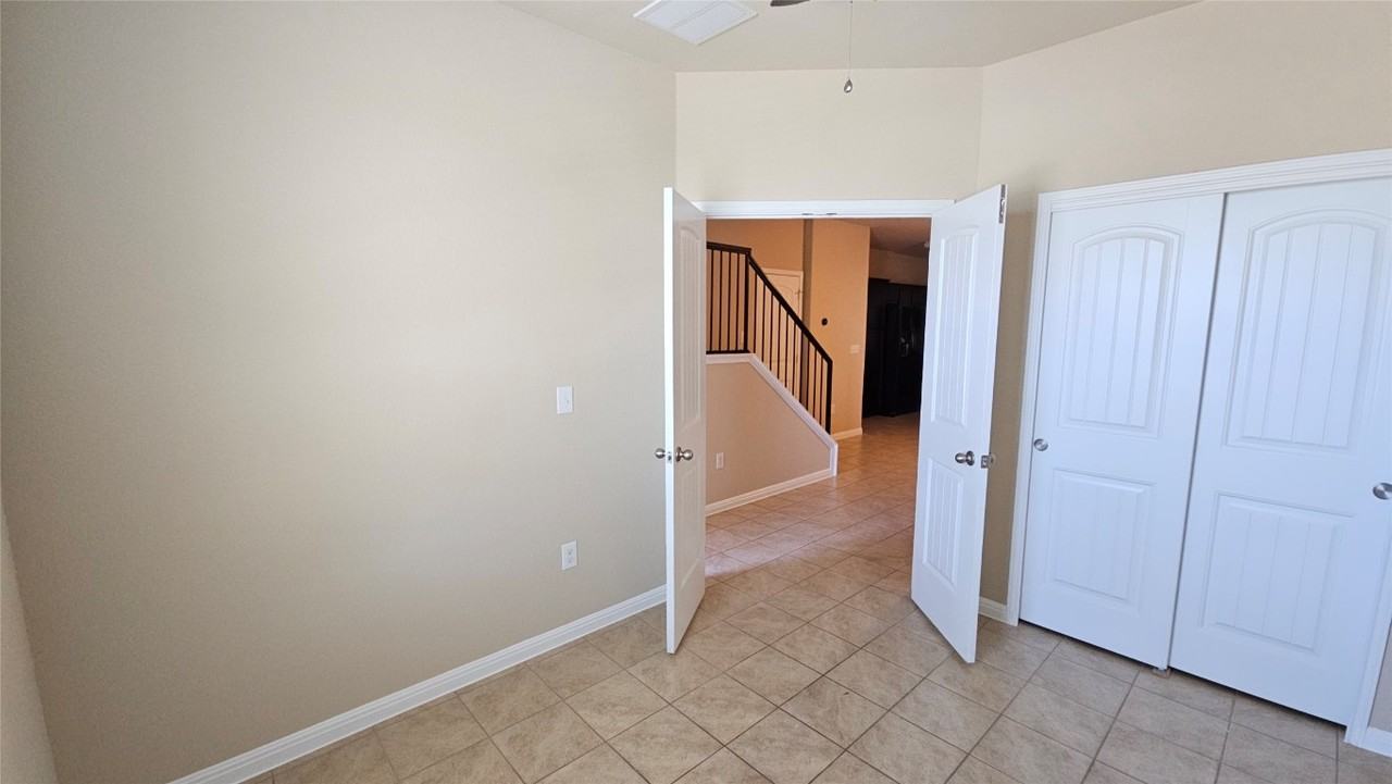 617 Katmai Cir #617 - Photo 5 of 10