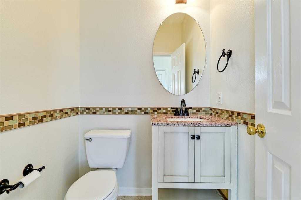 20308 Farm Pond Ln #20308 - Photo 2 of 37