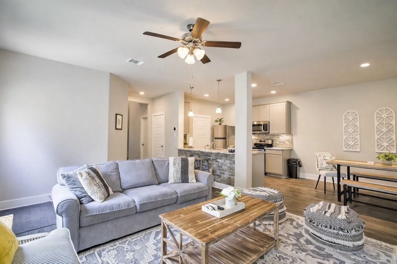 11334 Burning Tree Dr #11334 - Photo 3 of 15